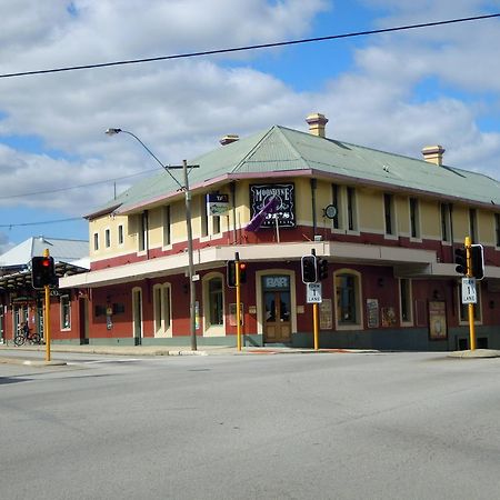 Hotel Moondyne Joe'S à Fremantle Extérieur photo