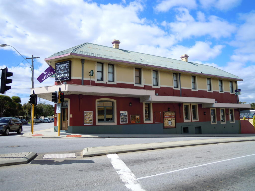 Hotel Moondyne Joe'S à Fremantle Extérieur photo