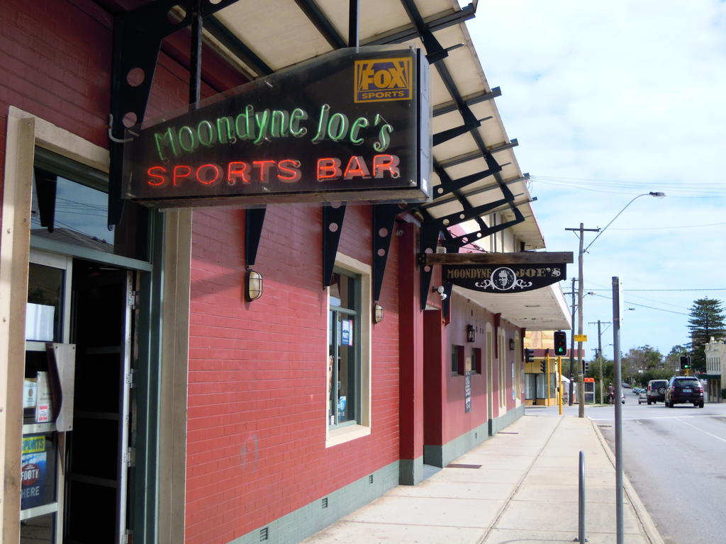 Hotel Moondyne Joe'S à Fremantle Extérieur photo